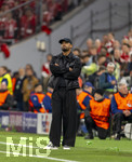 06.05.2026, Fussball UEFA Championsleague 2025/2026: Halbfinale Rückpiel,  FC Bayern München - Paris St. Germain, in der Allianz-Arena München, Trainer Vincent Kompany (FC Bayern München) nachdenklich 