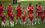16.05.2026, Fussball Bundesliga 2025/2026, 34.Spieltag, FC Bayern München - 1.FC Köln, in der Allianz-Arena München,   Die Bayern Spieler mit ihren Kindern



