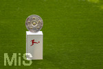 16.05.2026, Fussball Bundesliga 2025/2026, 34.Spieltag, FC Bayern München - 1.FC Köln, in der Allianz-Arena München, Die Meisterschale liegt auf der Stele bereit.