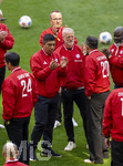 16.05.2026, Fussball Bundesliga 2025/2026, 34.Spieltag, FC Bayern München - 1.FC Köln, in der Allianz-Arena München, Vor dem Spiel, Ex-Spieler der Championsleague-Siegermannschaft von 2001. v.li: Giovane Elber, Thomas Linke, Hasan Salihamidzic