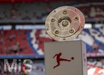 16.05.2026, Fussball Bundesliga 2025/2026, 34.Spieltag, FC Bayern München - 1.FC Köln, in der Allianz-Arena München, Die Meisterschale liegt auf der Stele bereit.