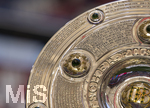 16.05.2026, Fussball Bundesliga 2025/2026, 34.Spieltag, FC Bayern München - 1.FC Köln, in der Allianz-Arena München, Die Meisterschale auf der Stele, links wurde aktuell der Name des Meisters 2026 FC Bayern München eingraviert.
