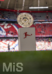 16.05.2026, Fussball Bundesliga 2025/2026, 34.Spieltag, FC Bayern München - 1.FC Köln, in der Allianz-Arena München, Die Meisterschale auf der Stele.