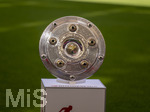 16.05.2026, Fussball Bundesliga 2025/2026, 34.Spieltag, FC Bayern München - 1.FC Köln, in der Allianz-Arena München, Die Meisterschale auf der Stele.