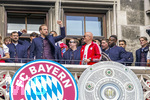 17.05.2026, Fussball Bundesliga 2025/2026, Meisterfeier des FC Bayern München auf dem Rathausbalkon in München. Harry Kane (FC Bayern München), 