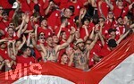 23.05.2026, Fussball DFB-Pokal 2025/2026, Finale, FC Bayern München - VfB Stuttgart, im Olympiastadion Berlin. Die Bayernfans feuern an

