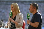 23.05.2026, Fussball DFB-Pokal 2025/2026, Finale, FC Bayern München - VfB Stuttgart, im Olympiastadion Berlin. v.l. Moderatorin Britta Hoffmann (Deutschland) und  TV Experte Lothar Matthäus (Deutschland).

