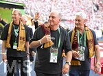 23.05.2026, Fussball DFB-Pokal 2025/2026, Finale, FC Bayern München - VfB Stuttgart, im Olympiastadion Berlin. v.l. Guido Buchwald (Deutschland), Hansi Müller (Deutschland) und Armin Veh (Deutschland).

