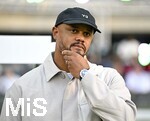 23.05.2026, Fussball DFB-Pokal 2025/2026, Finale, FC Bayern München - VfB Stuttgart, im Olympiastadion Berlin. Trainer Vincent Kompany (FC Bayern München) nachdenklich.

