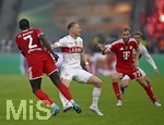 23.05.2026, Fussball DFB-Pokal 2025/2026, Finale, FC Bayern München - VfB Stuttgart, im Olympiastadion Berlin. Chris Führich (Stuttgart) foult hier Dayot Upamecano (FC Bayern München) 

