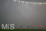 23.05.2026, Fussball DFB-Pokal 2025/2026, Finale, FC Bayern München - VfB Stuttgart, im Olympiastadion Berlin. Durch die Phyrotechnik hängt Nebel in der Luft, das Spiel müsste eigentlich unterbrochen werden.

