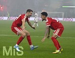23.05.2026, Fussball DFB-Pokal 2025/2026, Finale, FC Bayern München - VfB Stuttgart, im Olympiastadion Berlin.v.l. Josip Stanisic (Bayern München) und Luis Diaz (FC Bayern München) jubeln

