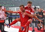 23.05.2026, Fussball DFB-Pokal 2025/2026, Finale, FC Bayern München - VfB Stuttgart, im Olympiastadion Berlin. v.l. Harry Kane (FC Bayern München), Joshua Kimmich (FC Bayern München)  jubeln

