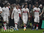 23.05.2026, Fussball DFB-Pokal 2025/2026, Finale, FC Bayern München - VfB Stuttgart, im Olympiastadion Berlin. Die Stuttgarter Spieler sind enttäuscht.

