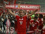 23.05.2026, Fussball DFB-Pokal 2025/2026, Finale, FC Bayern München - VfB Stuttgart, im Olympiastadion Berlin. Harry Kane (FC Bayern München)   jubelt

