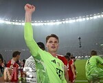 23.05.2026, Fussball DFB-Pokal 2025/2026, Finale, FC Bayern München - VfB Stuttgart, im Olympiastadion Berlin. m40m jubelt.

