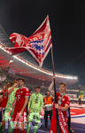 23.05.2026, Fussball DFB-Pokal 2025/2026, Finale, FC Bayern München - VfB Stuttgart, im Olympiastadion Berlin. FC Bayern feiert nach dem Sieg gegen Stuttgart bei ihren Fans den Pokalsieg. Joshua Kimmich (FC Bayern München) schwenkt die große Fahne.
