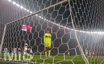 23.05.2026, Fussball DFB-Pokal 2025/2026, Finale, FC Bayern München - VfB Stuttgart, im Olympiastadion Berlin. Nach einem Gegentor steht Torwart Alexander Nübel (Stuttgart) frustriert im Tor.