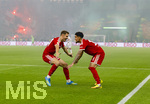 23.05.2026, Fussball DFB-Pokal 2025/2026, Finale, FC Bayern München - VfB Stuttgart, im Olympiastadion Berlin. Torjubel Josip Stanisic (Bayern München) mit Luis Diaz (FC Bayern München) 