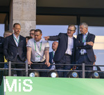 23.05.2026, Fussball DFB-Pokal 2025/2026, Finale, FC Bayern München - VfB Stuttgart, im Olympiastadion Berlin. Ehrentribüne, v.li: mit Rouven Kasper (VORSTAND MARKETING UND VERTRIEB, FC Bayern), Sportvorstand Max Eberl (Bayern München), Vorstandsvorsitzender Jan-Christian Dreesen (FC Bayern München), Präsident Herbert Hainer (FC Bayern). 