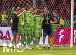 23.05.2026, Fussball DFB-Pokal 2025/2026, Finale, FC Bayern München - VfB Stuttgart, im Olympiastadion Berlin. Der FC Bayern München ist Pokalsieger 2026, Jubel bei dem gesamten Torwart-Team nach der Siegerehrung, Torwart-Trainer Michael Rechner (FC Bayern München), Torwart Sven Ulreich (FC Bayern München), Torwart Manuel Neuer (FC Bayern München), Torwart Jonas Urbig (FC Bayern München), Torwart Jannis Bärtl (FC Bayern München), -, 