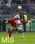 23.05.2026, Fussball DFB-Pokal 2025/2026, Finale, FC Bayern München - VfB Stuttgart, im Olympiastadion Berlin. v.li: Luis Diaz (FC Bayern München) gegen Luca Jaquez (Stuttgart) 