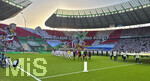 23.05.2026, Fussball DFB-Pokal 2025/2026, Finale, FC Bayern München - VfB Stuttgart, im Olympiastadion Berlin. Stuttgartfans in ihrer Kurve mit Choreografie, Affle und Pferdle, i glaub i seh scho dobblt, die Teams laufen angeführt von den Referees ein.