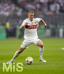 23.05.2026, Fussball DFB-Pokal 2025/2026, Finale, FC Bayern München - VfB Stuttgart, im Olympiastadion Berlin. Chris Führich (Stuttgart) am Ball 