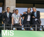 23.05.2026, Fussball DFB-Pokal 2025/2026, Finale, FC Bayern München - VfB Stuttgart, im Olympiastadion Berlin. Ehrentribüne, mit Rouven Kasper (VORSTAND MARKETING UND VERTRIEB, FC Bayern), Sportvorstand Max Eberl (Bayern München), Vorstandsvorsitzender Jan-Christian Dreesen (FC Bayern München), DFB Präsident Bernd Neuendorf (Deutschland),  
 
