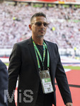 23.05.2026, Fussball DFB-Pokal 2025/2026, Finale, FC Bayern München - VfB Stuttgart, im Olympiastadion Berlin. Fernando Meira (ehemals VfB Stuttgart Spieler) im Innenraum.