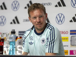 27.05.2026, Fussball DFB-Nationalmannschaft Deutschland, Trainingslager vor der WM, Auftakt-Pressekonferenz im Medienzentrum HALFTIME bei ADIDAS, in Herzogenaurach. AM Podium stellt Sportdirektor Trainer Julian Nagelsmann (Deutschland) den Fragen der Journalisten