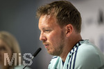 27.05.2026, Fussball DFB-Nationalmannschaft Deutschland, Trainingslager vor der WM, Auftakt-Pressekonferenz im Medienzentrum HALFTIME bei ADIDAS, in Herzogenaurach.  Bundestrainer Julian Nagelsmann (Deutschland) nachdenklich 