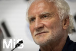27.05.2026, Fussball DFB-Nationalmannschaft Deutschland, Trainingslager vor der WM, Auftakt-Pressekonferenz im Medienzentrum HALFTIME bei ADIDAS, in Herzogenaurach.  Sportdirektor Rudi Völler (Deutschland) nachdenklich 