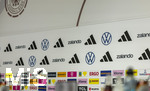 27.05.2026, Fussball DFB-Nationalmannschaft Deutschland, Trainingslager vor der WM, Auftakt-Pressekonferenz im Medienzentrum HALFTIME bei ADIDAS, in Herzogenaurach.  Werbepartner des DFB, ZALANDO, ADIDAS, 