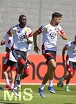 28.05.2026, Fussball DFB-Nationalmannschaft Deutschland, Trainingslager vor der WM in Herzogenaurach, im Homeground bei ADIDAS. Erste Trainingseinheit auf dem Adidas-Sportplatz, v.l. Antonio Rüdiger (Deutschland) und Alexander Pavlovic (Deutschland) 