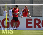 28.05.2026, Fussball DFB-Nationalmannschaft Deutschland, Trainingslager vor der WM in Herzogenaurach, im Homeground bei ADIDAS. Erste Trainingseinheit auf dem Adidas-Sportplatz, Trainer Julian Nagelsmann (Deutschland) und Co-Trainer Benjamin Hübner (Deutschland) 