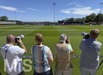 28.05.2026, Fussball DFB-Nationalmannschaft Deutschland, Trainingslager vor der WM in Herzogenaurach, im Homeground bei ADIDAS. Erste Trainingseinheit auf dem Adidas-Sportplatz, Die Fotografen fangen das Geschehen ein.