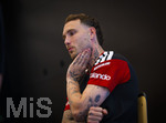 28.05.2026, Fussball DFB-Nationalmannschaft Deutschland, Trainingslager vor der WM in Herzogenaurach, im Homeground bei ADIDAS. Erste Trainingseinheit auf dem Adidas-Sportplatz, Medienrunde nach dem Training mit einigen Spielern der Nationalmannschaft. David Raum (Deutschland) 