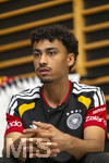 28.05.2026, Fussball DFB-Nationalmannschaft Deutschland, Trainingslager vor der WM in Herzogenaurach, im Homeground bei ADIDAS. Erste Trainingseinheit auf dem Adidas-Sportplatz, Medienrunde nach dem Training mit einigen Spielern der Nationalmannschaft. Nathaniel Brown (Deutschland) 