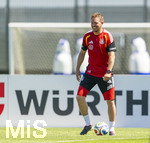 28.05.2026, Fussball DFB-Nationalmannschaft Deutschland, Trainingslager vor der WM in Herzogenaurach, im Homeground bei ADIDAS. Erste Trainingseinheit auf dem Adidas-Sportplatz, Bundestrainer Julian Nagelsmann (Deutschland) lachend 