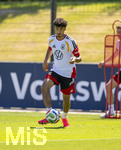 28.05.2026, Fussball DFB-Nationalmannschaft Deutschland, Trainingslager vor der WM in Herzogenaurach, im Homeground bei ADIDAS. Erste Trainingseinheit auf dem Adidas-Sportplatz, Nathaniel Brown (Deutschland) 