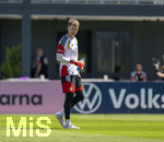 28.05.2026, Fussball DFB-Nationalmannschaft Deutschland, Trainingslager vor der WM in Herzogenaurach, im Homeground bei ADIDAS. Erste Trainingseinheit auf dem Adidas-Sportplatz, Torwart Alexander Nübel (Deutschland) nachdenklich 