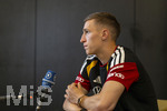 28.05.2026, Fussball DFB-Nationalmannschaft Deutschland, Trainingslager vor der WM in Herzogenaurach, im Homeground bei ADIDAS. Media-Day im Pressezentrum, die Spieler reden mit den Journalisten. 