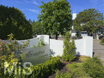 28.05.2026, Fussball DFB-Nationalmannschaft Deutschland. Das Hotel der Medienvertreter, dem Hotel HerzogsPark in Herzogenaurach. Eng mit dem Namen Adi Dassler ist die Geschichte des Hotels HerzogsPark verbunden. Dort, wo noch heute die Mannschaften der 1. Fußball Bundesliga logieren, gingen schon Ende der 60er Jahre weltberühmte Sportler ein und aus. Nach den Olympischen Spielen in München wurde aus dem eigens erbauten Gästehaus das Sporthotel adidas. 1992 kaufte die Tochter Brigitte Baenkler-Dassler das Haus von der adidas AG und baute es zum Hotel HerzogsPark aus.
