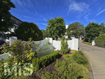 28.05.2026, Fussball DFB-Nationalmannschaft Deutschland. Das Hotel der Medienvertreter, dem Hotel HerzogsPark in Herzogenaurach. Eng mit dem Namen Adi Dassler ist die Geschichte des Hotels HerzogsPark verbunden. Dort, wo noch heute die Mannschaften der 1. Fußball Bundesliga logieren, gingen schon Ende der 60er Jahre weltberühmte Sportler ein und aus. Nach den Olympischen Spielen in München wurde aus dem eigens erbauten Gästehaus das Sporthotel adidas. 1992 kaufte die Tochter Brigitte Baenkler-Dassler das Haus von der adidas AG und baute es zum Hotel HerzogsPark aus.