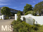 28.05.2026, Fussball DFB-Nationalmannschaft Deutschland. Das Hotel der Medienvertreter, dem Hotel HerzogsPark in Herzogenaurach. Eng mit dem Namen Adi Dassler ist die Geschichte des Hotels HerzogsPark verbunden. Dort, wo noch heute die Mannschaften der 1. Fußball Bundesliga logieren, gingen schon Ende der 60er Jahre weltberühmte Sportler ein und aus. Nach den Olympischen Spielen in München wurde aus dem eigens erbauten Gästehaus das Sporthotel adidas. 1992 kaufte die Tochter Brigitte Baenkler-Dassler das Haus von der adidas AG und baute es zum Hotel HerzogsPark aus.