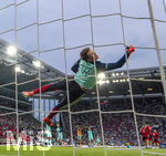 31.05.2026, Fussball Freundschafts-Länderspiele 3.Spieltag, Deutschland - Finnland, in der Mewa-Arena Mainz, Torwart Alexander Nübel (Deutschland) beim Aufwärmen im Hechtsprung