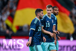 31.05.2026, Fussball Freundschafts-Länderspiele 3.Spieltag, Deutschland - Finnland, in der Mewa-Arena Mainz, Deniz Undav (Deutschland) fasst sich an den hinteren Oberschenkel nach seinem Tor zum 3:0, Nico Schlotterbeck (Deutschland), Jonathan Tah (Deutschland)