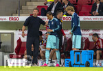 31.05.2026, Fussball Freundschafts-Länderspiele 3.Spieltag, Deutschland - Finnland, in der Mewa-Arena Mainz, v.li: Bundestrainer Julian Nagelsmann (Deutschland) wechselt Leroy Sane (Deutschland) ein re: Nick Woltemade (Deutschland) 