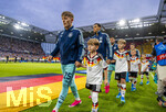 31.05.2026, Fussball Freundschafts-Länderspiele 3.Spieltag, Deutschland - Finnland, in der Mewa-Arena Mainz, Einlaufen der Mannschaften vor dem Spiel, hier Lennart Karl (Deutschland), Jamal Musiala (Deutschland),  